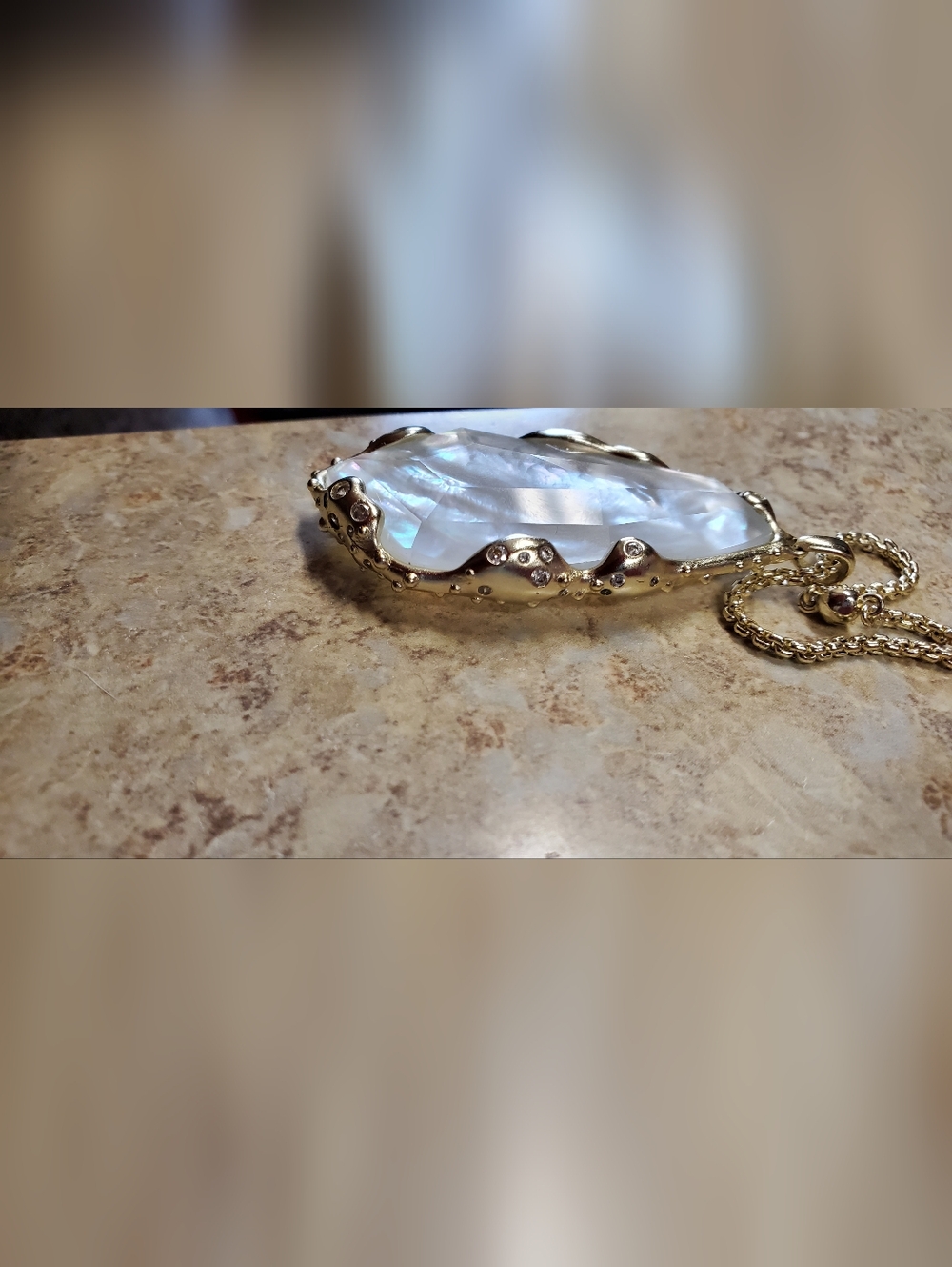 Kendra Scott Gold-Tone Mother of Pearl Pendant Necklace - Picture 4 of 6